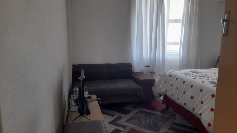 2 Bedroom Property for Sale in Quigney Eastern Cape